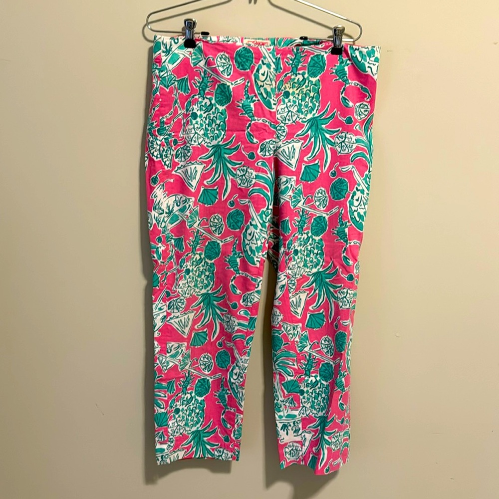 GUC Lilly Pulitzer Scorpion Bowl Capri 10